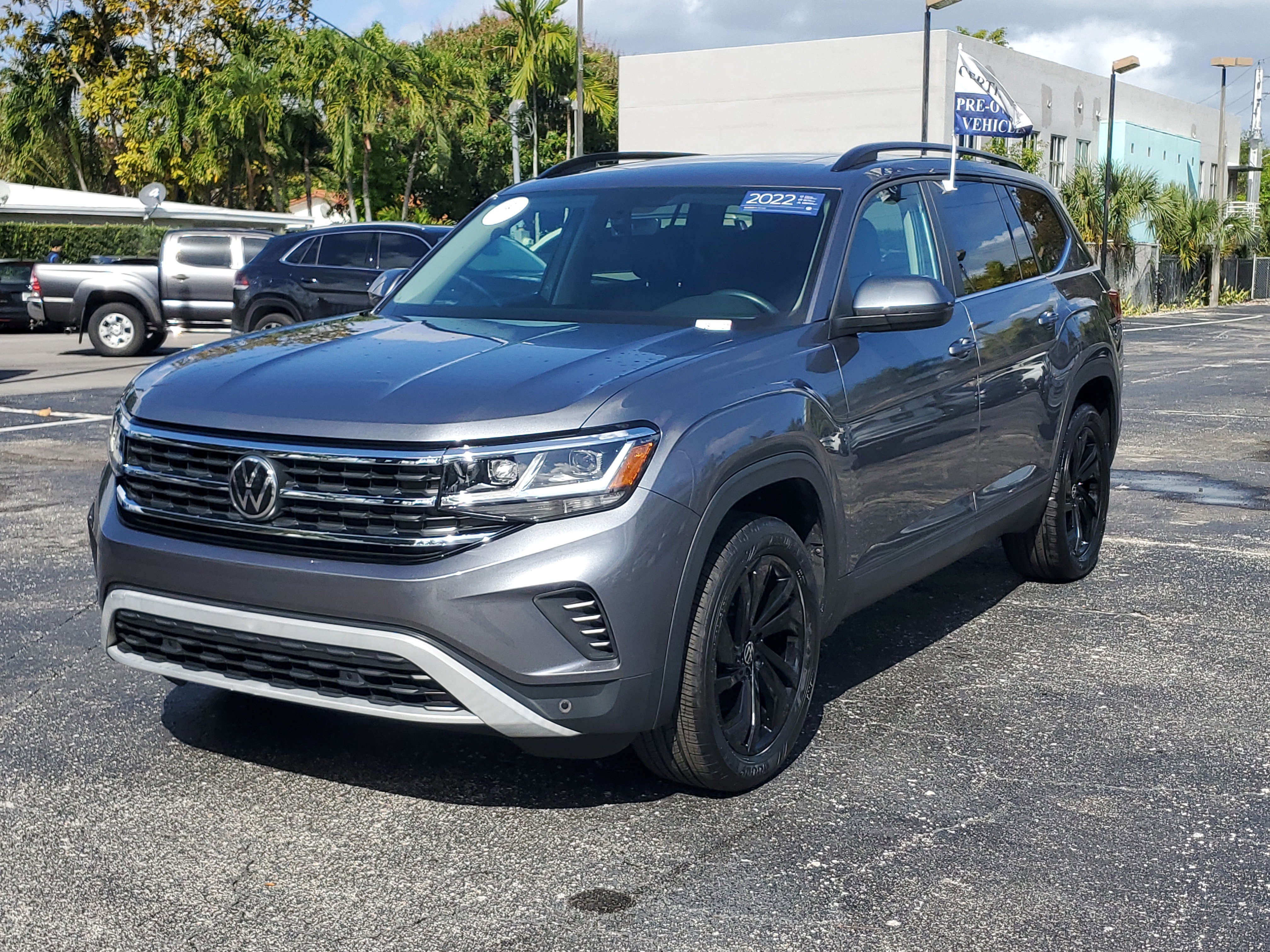 Certified 2022 Volkswagen Atlas SE w/ Panoramic Sunroof Package image 32
