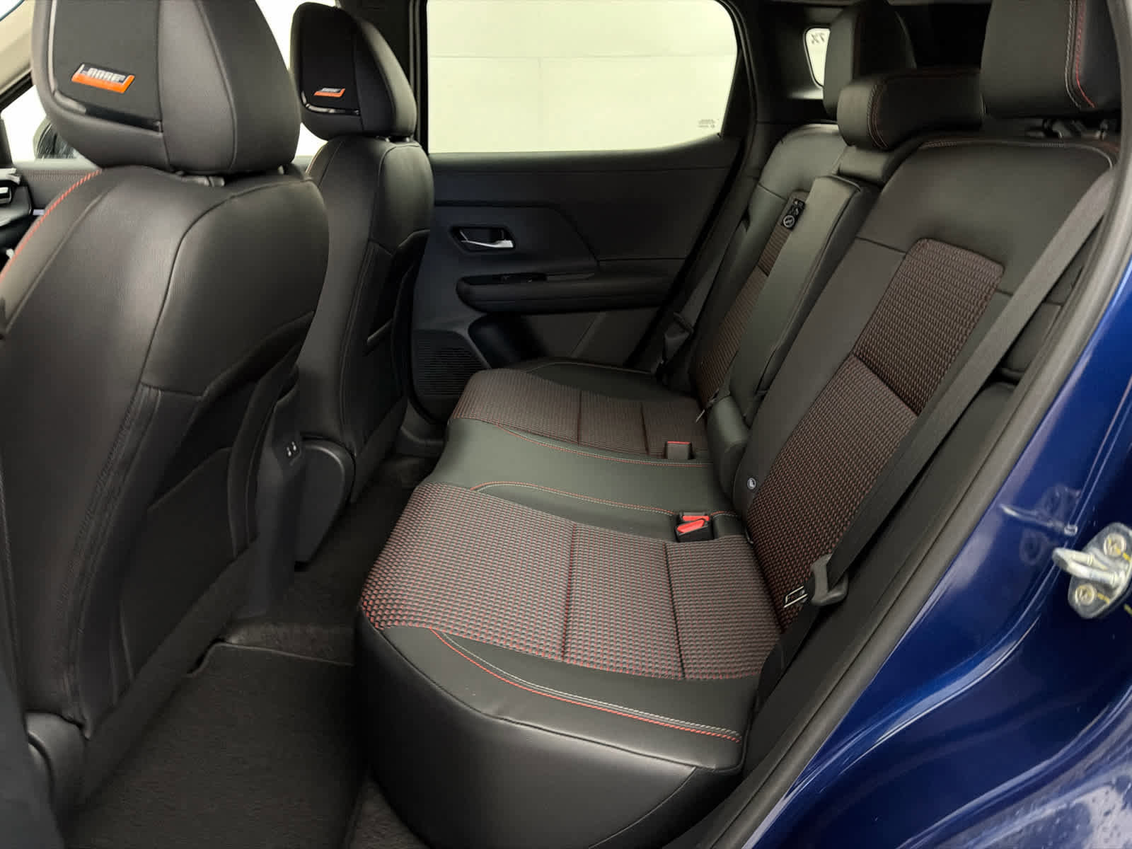 New 2026 Nissan Kicks SR w/ SR Premium Package image 15