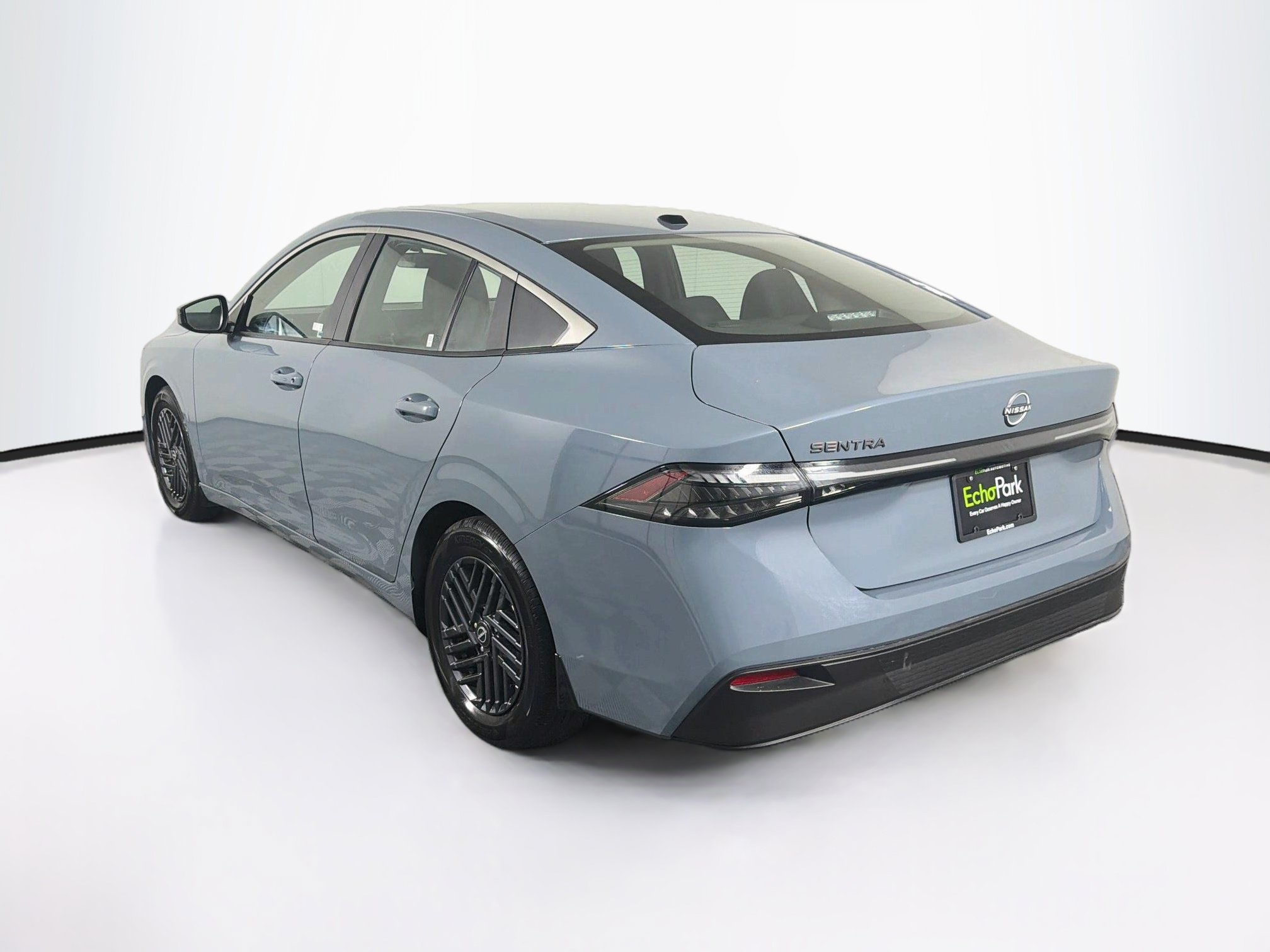 Used 2026 Nissan Sentra SV w/ Floor Mat Package FWD image 5