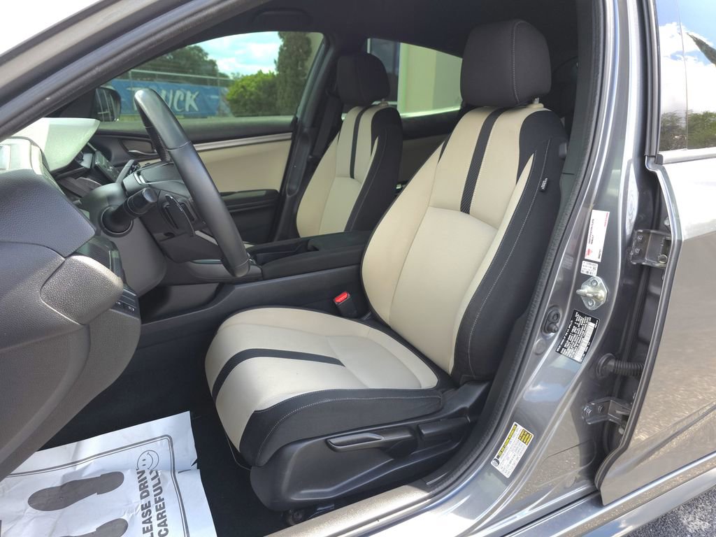 Used 2018 Honda Civic Sport image 13