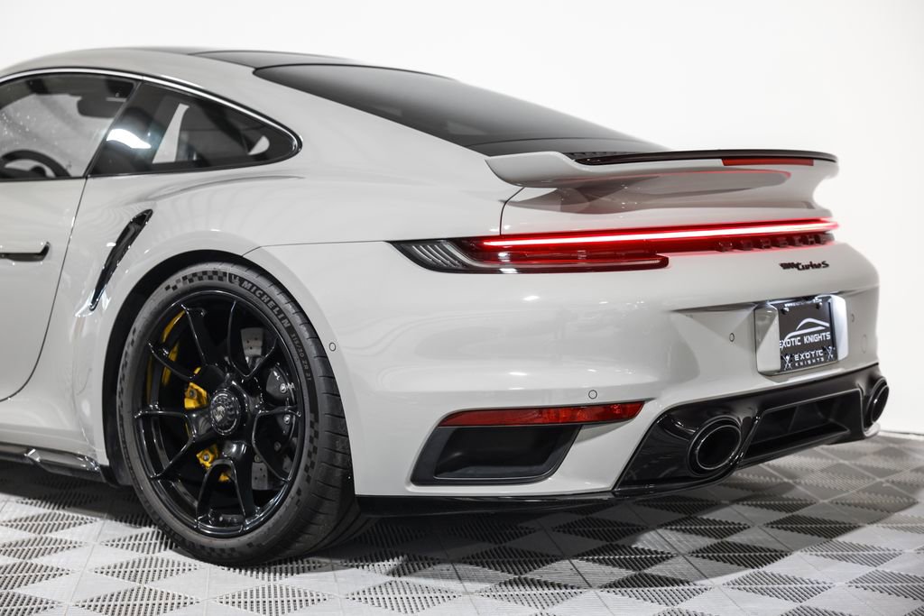 Used 2022 Porsche 911 Turbo S image 17