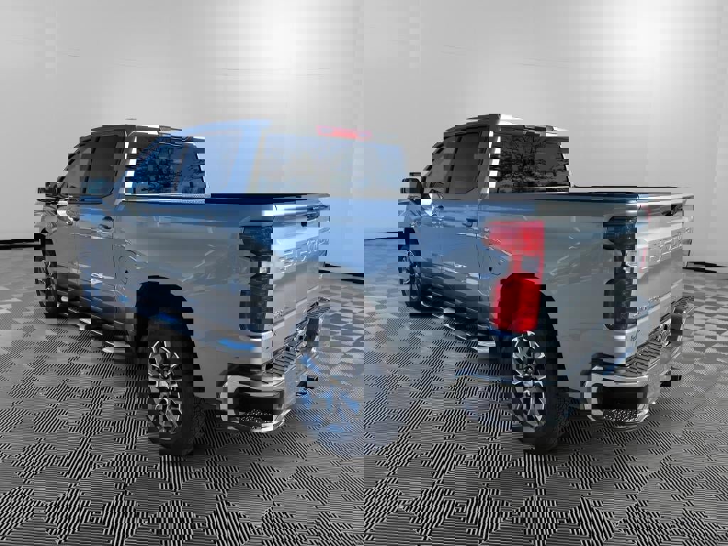 New 2026 Chevrolet Silverado 1500 LT w/ Z71 Off-Road Package image 5