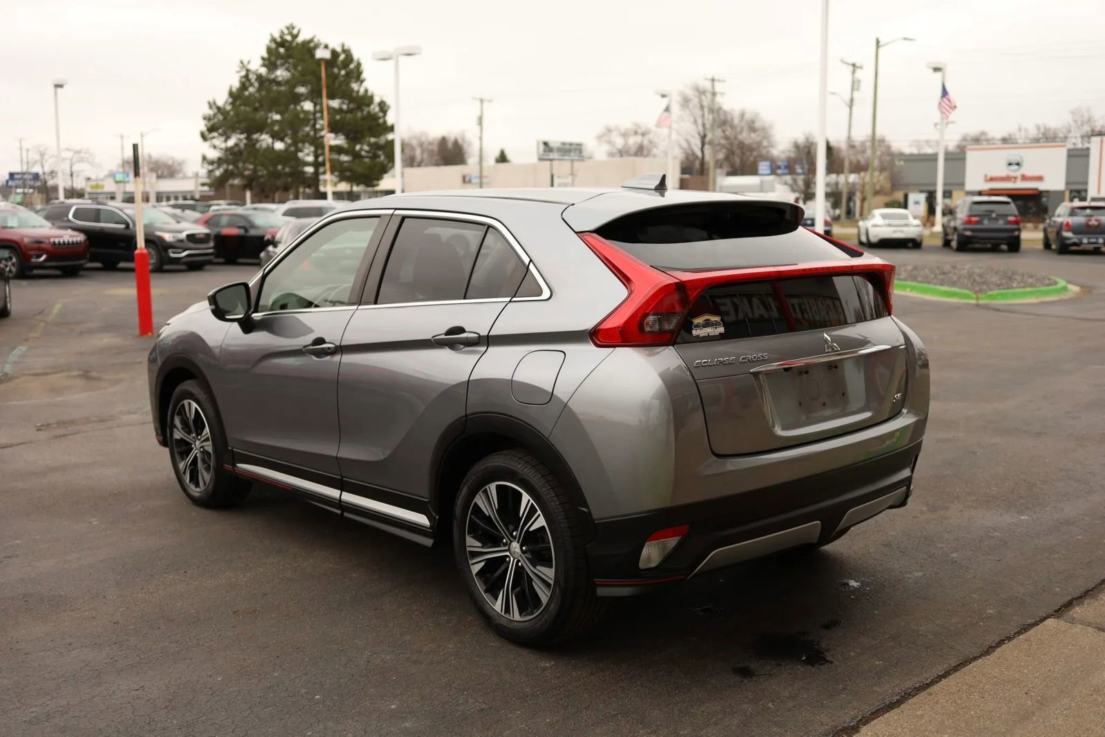 Used 2020 Mitsubishi Eclipse Cross SE image 7