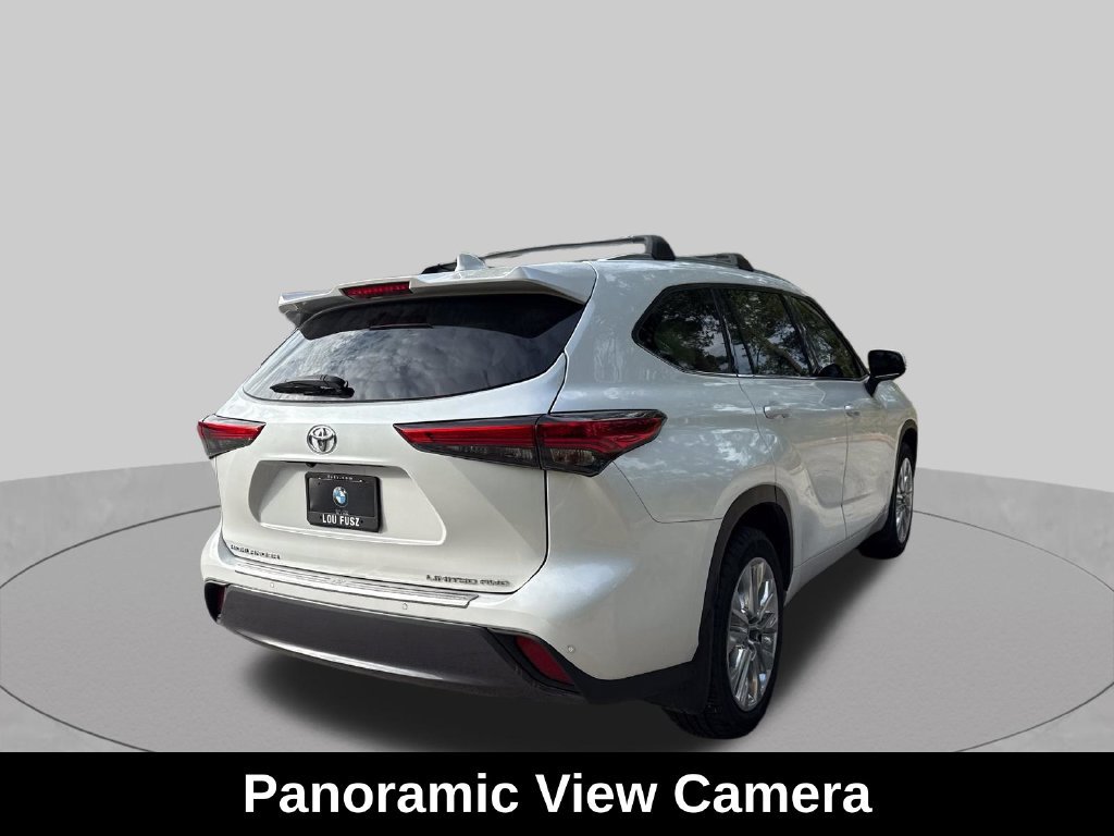 Used 2023 Toyota Highlander Limited AWD/4WD image 6
