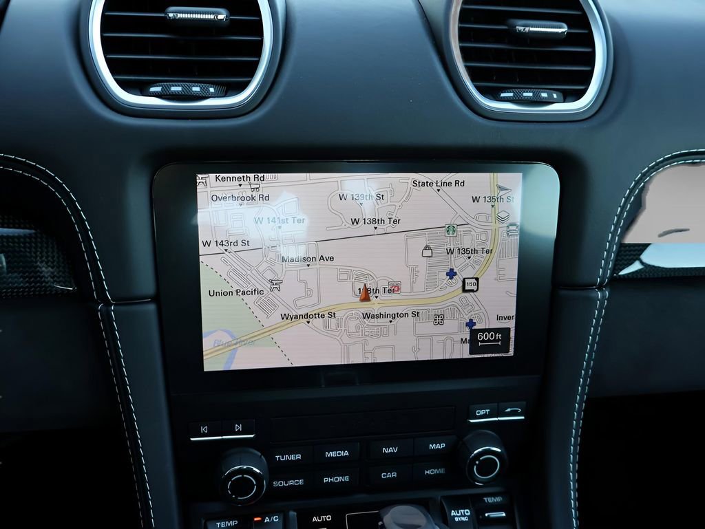 Used 2025 Porsche 718 Cayman GTS image 19