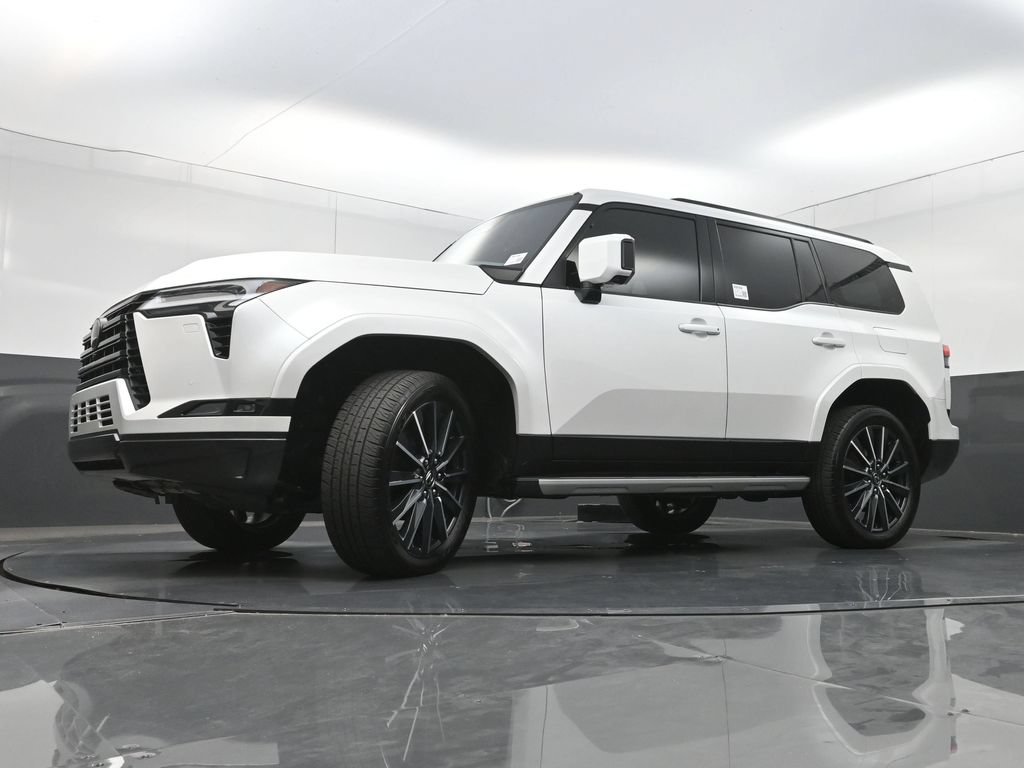 Used 2024 Lexus GX 550 w/ Accessory Package (2T) AWD/4WD image 30