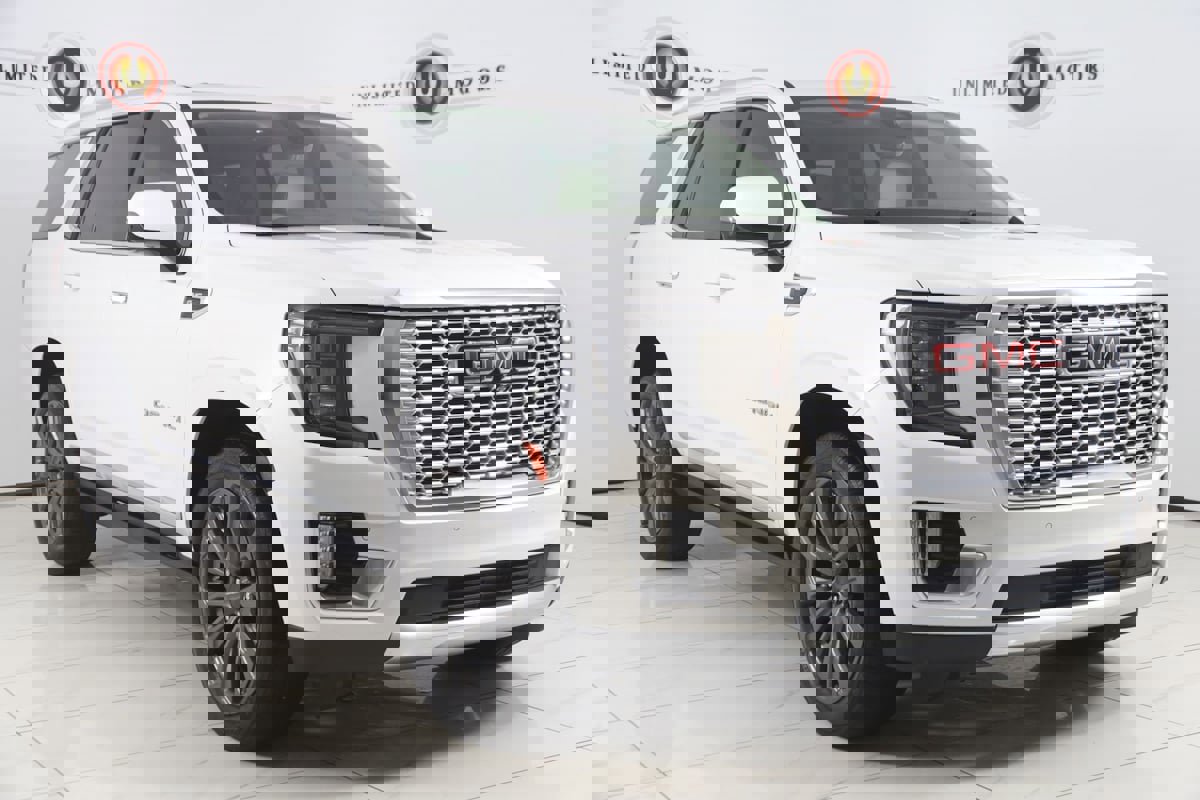 Used 2022 GMC Yukon Denali w/ Denali Premium Package image 22