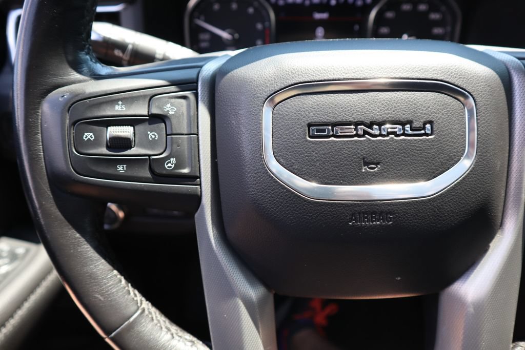 Used 2021 GMC Yukon Denali w/ Denali Ultimate Package AWD/4WD image 21