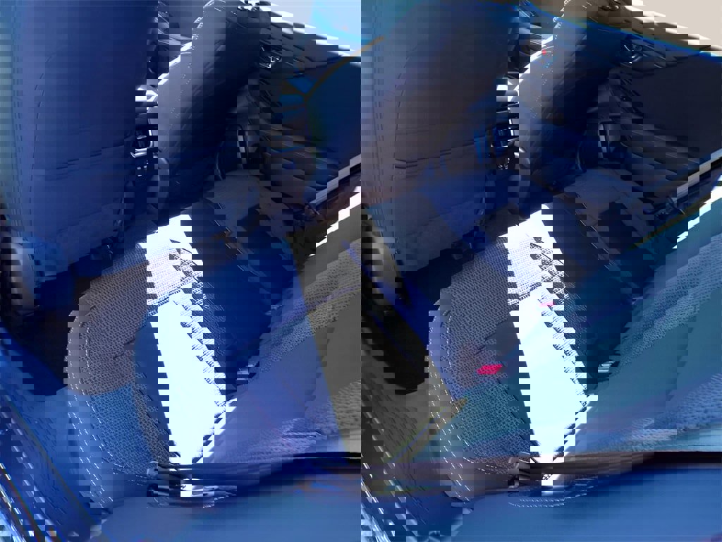 Certified 2025 Subaru Outback Premium image 12