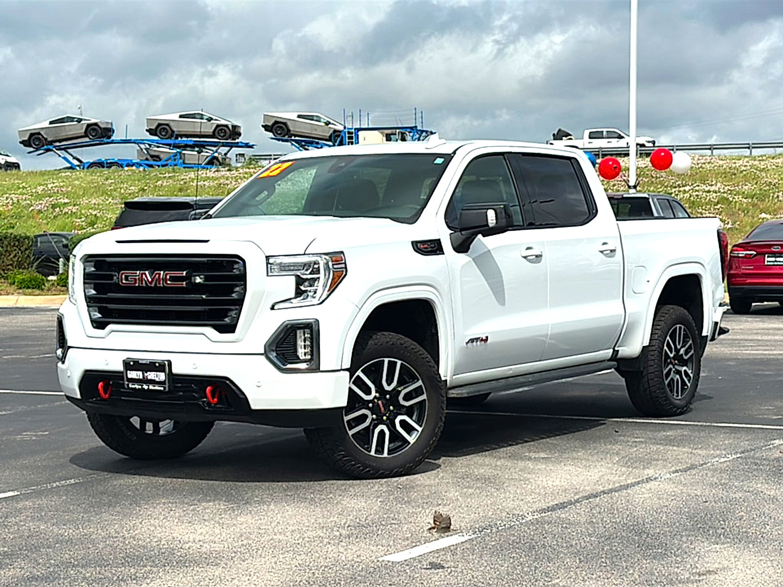 Used 2022 GMC Sierra 1500 AT4 w/ AT4 Preferred Package image 2