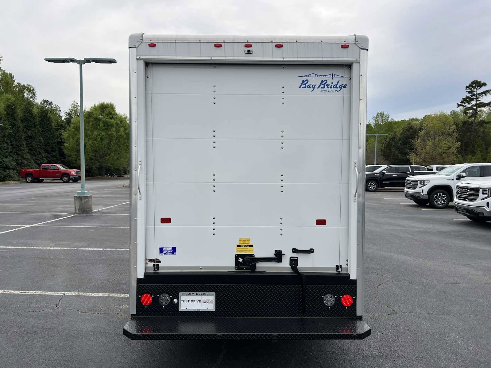 New 2025 GMC Savana 3500 w/ Power Convenience Package image 11