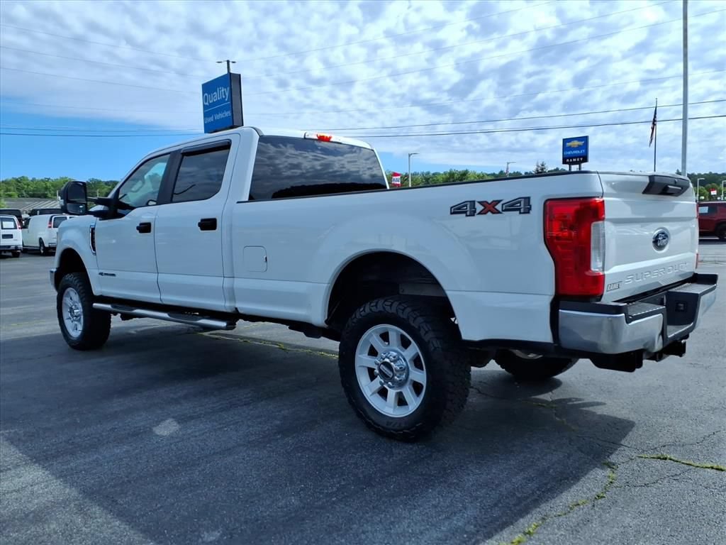 Used 2017 Ford F250 XL w/ Power Equipment Group AWD/4WD image 7