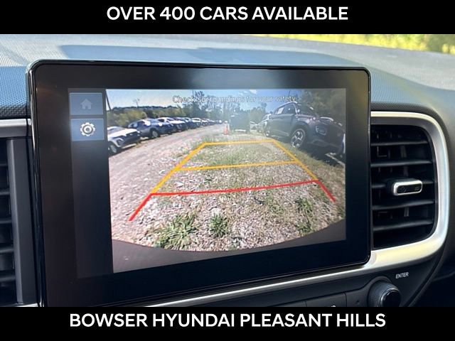 New 2026 Hyundai Venue SEL FWD image 10