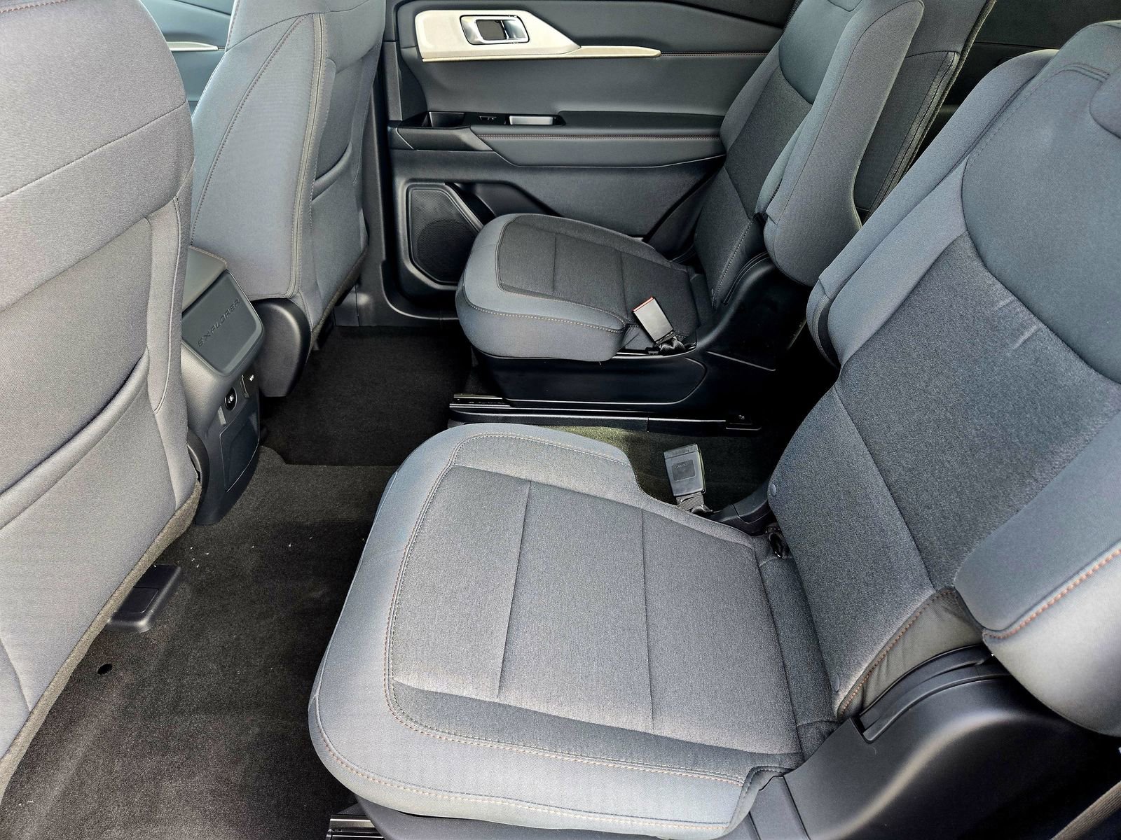 New 2026 Ford Explorer Active image 26