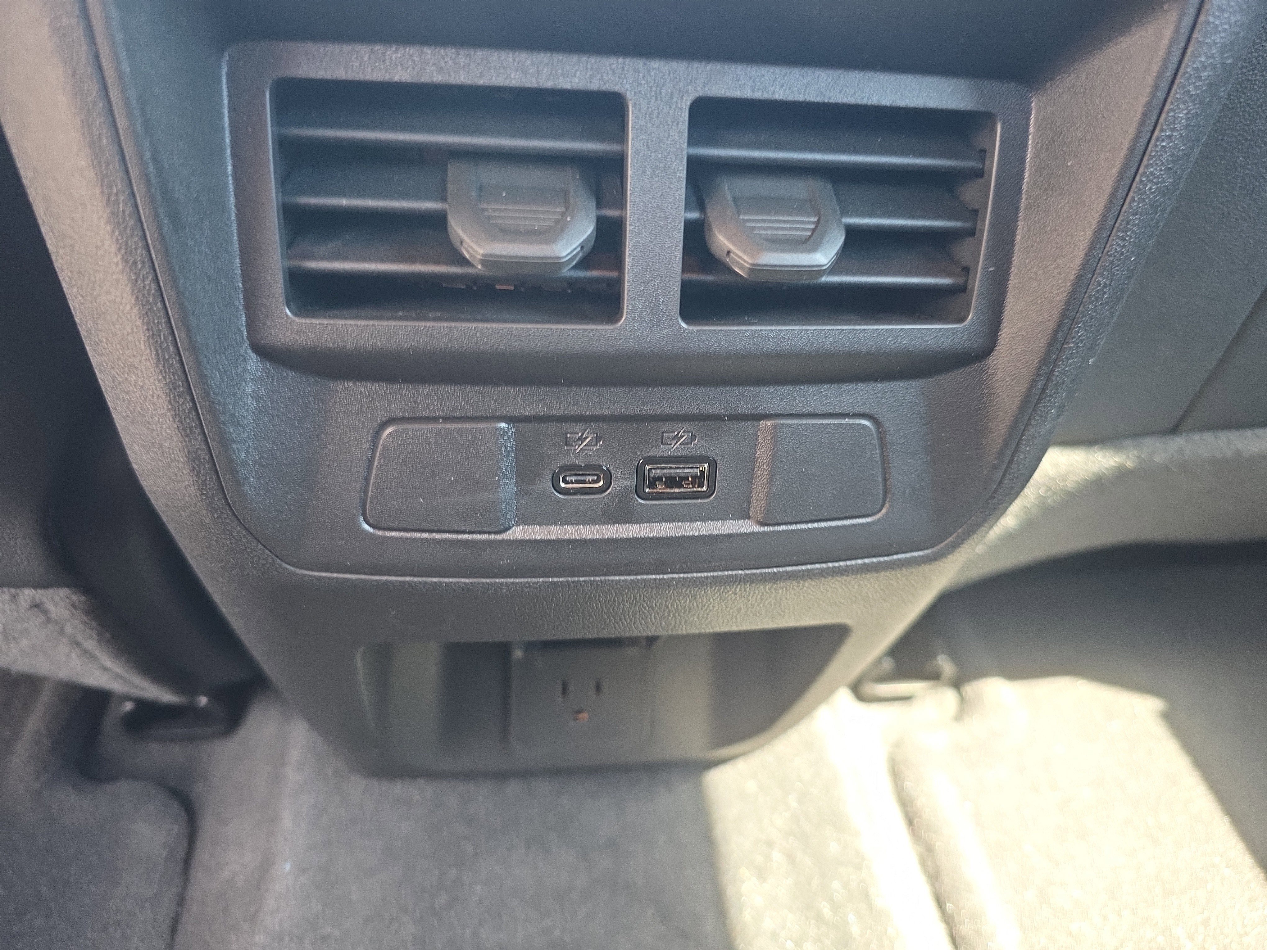 New 2025 GMC Canyon AT4 w/ Nightfall Edition image 14