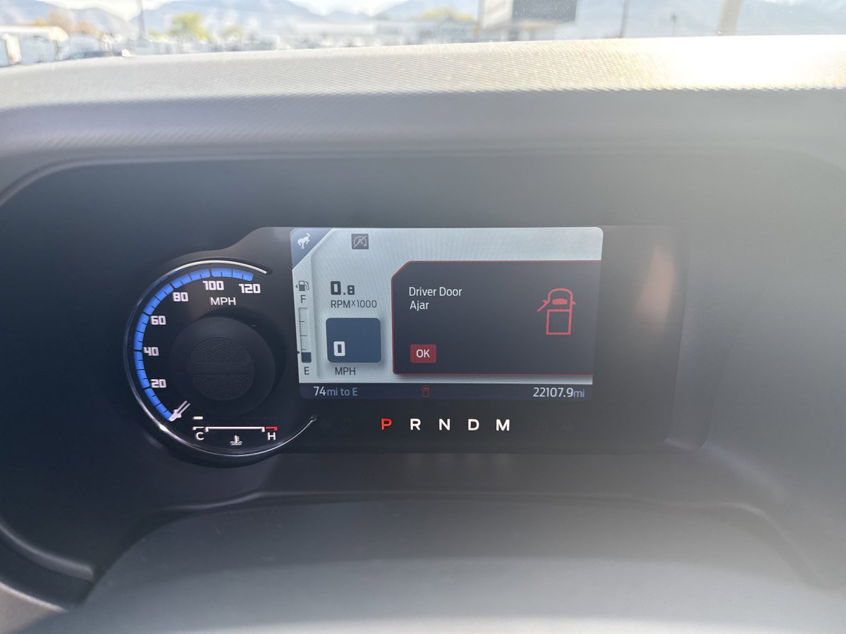 Used 2023 Ford Bronco Badlands image 24