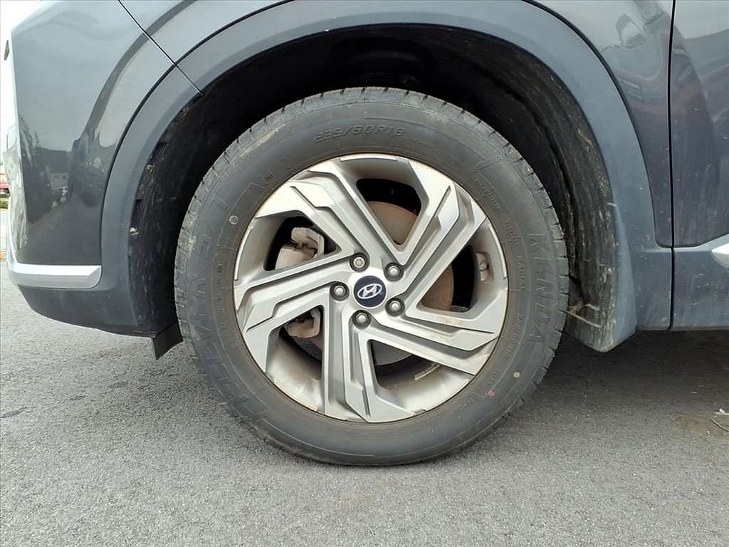 Used 2022 Hyundai Santa Fe SEL FWD image 22
