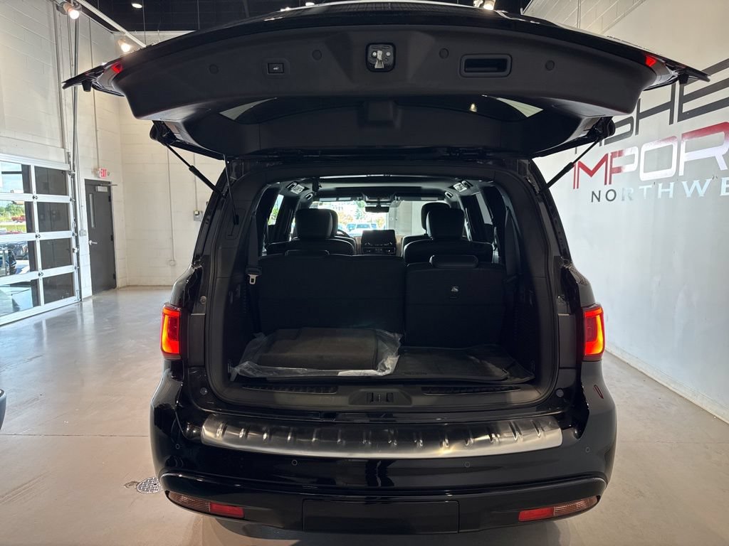 Used 2024 INFINITI QX80 Sensory w/ Cargo Package AWD/4WD image 24
