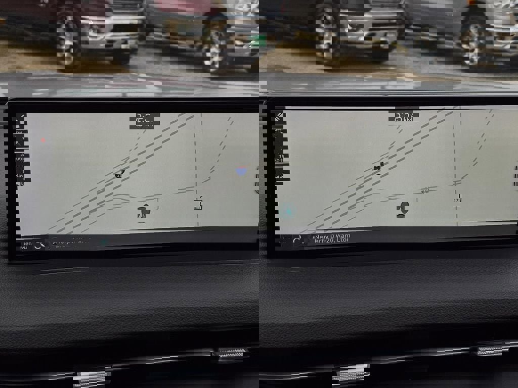 Used 2025 Genesis GV70 2.5T w/ Select Package image 28