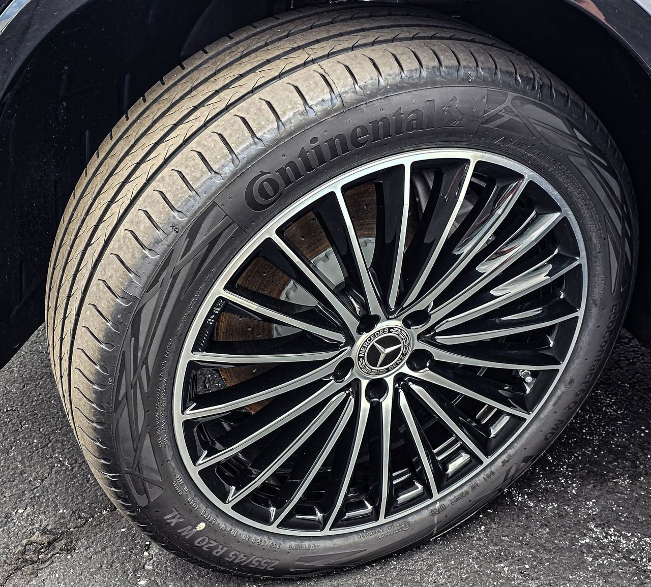 New 2026 Mercedes-Benz GLC 300 4MATIC image 9