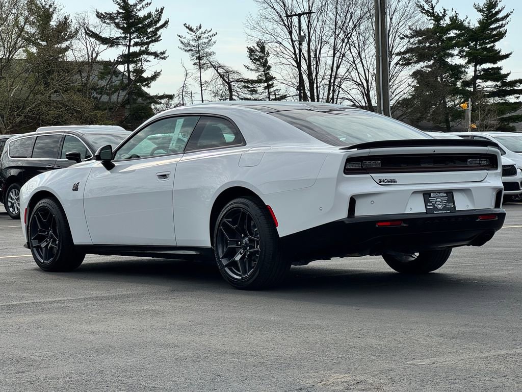 New 2026 Dodge Charger Scat Pack w/ Blacktop Package AWD/4WD image 5