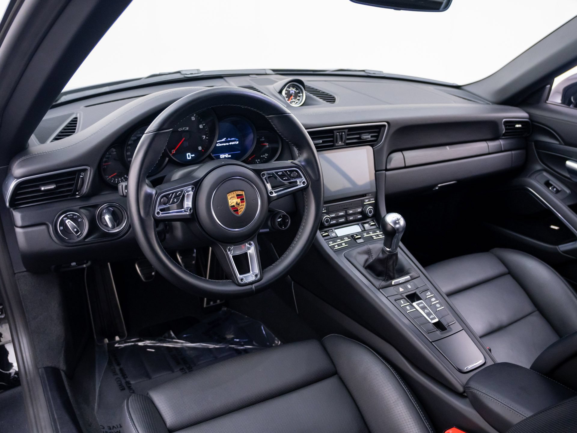 Certified 2019 Porsche 911 Carrera 4 GTS AWD/4WD image 11