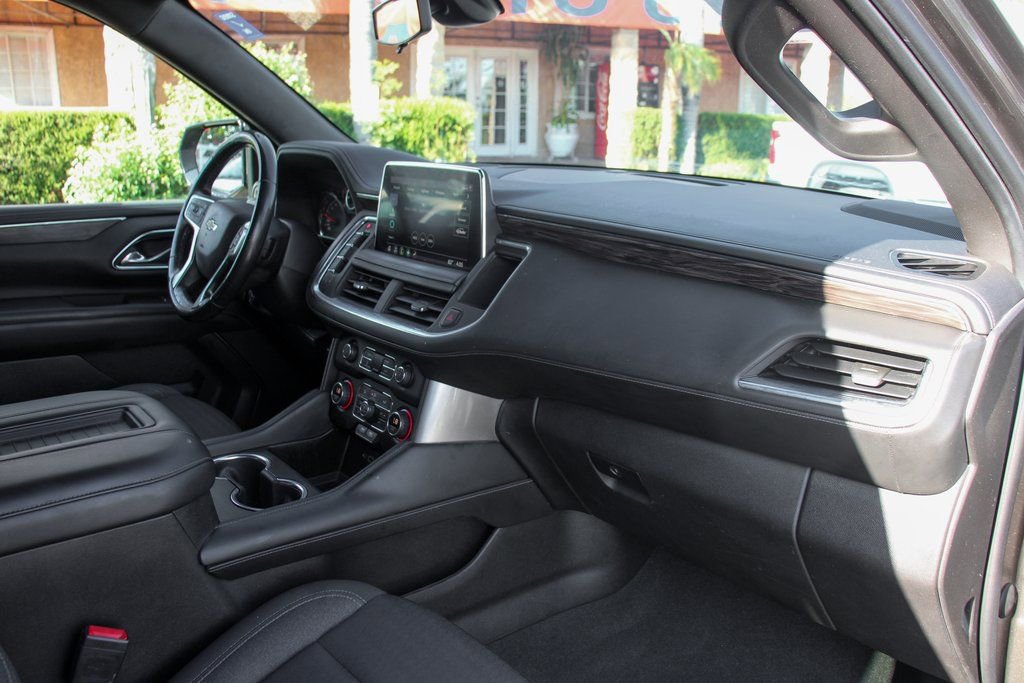 Used 2021 Chevrolet Suburban LS w/ Driver Alert Package image 37