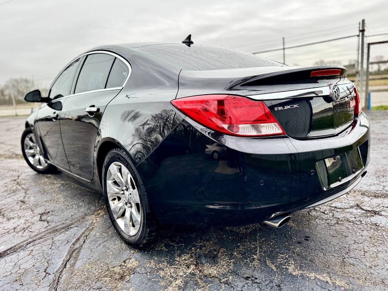 Used 2013 Buick Regal Premium FWD image 5