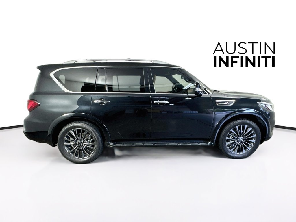 Certified 2024 INFINITI QX80 Sensory AWD/4WD image 11