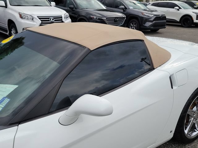 Used 2007 Chevrolet Corvette Convertible w/ Preferred Equipment Group RWD image 15