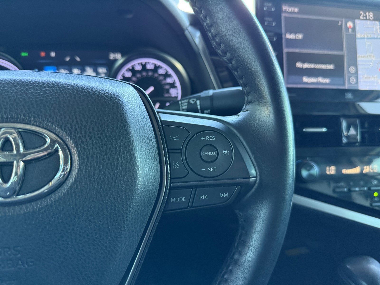 Used 2022 Toyota Camry XSE w/ Navigation Upgrade Package FWD image 17