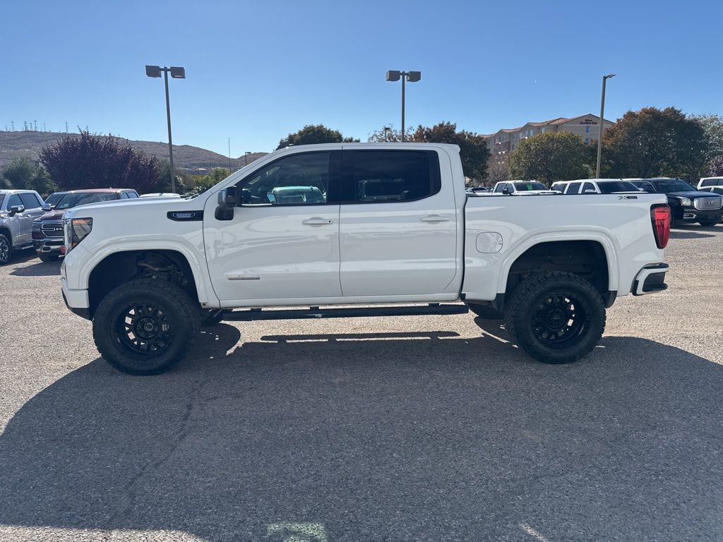 Used 2022 GMC Sierra 1500 Elevation w/ Elevation Premium Package image 8