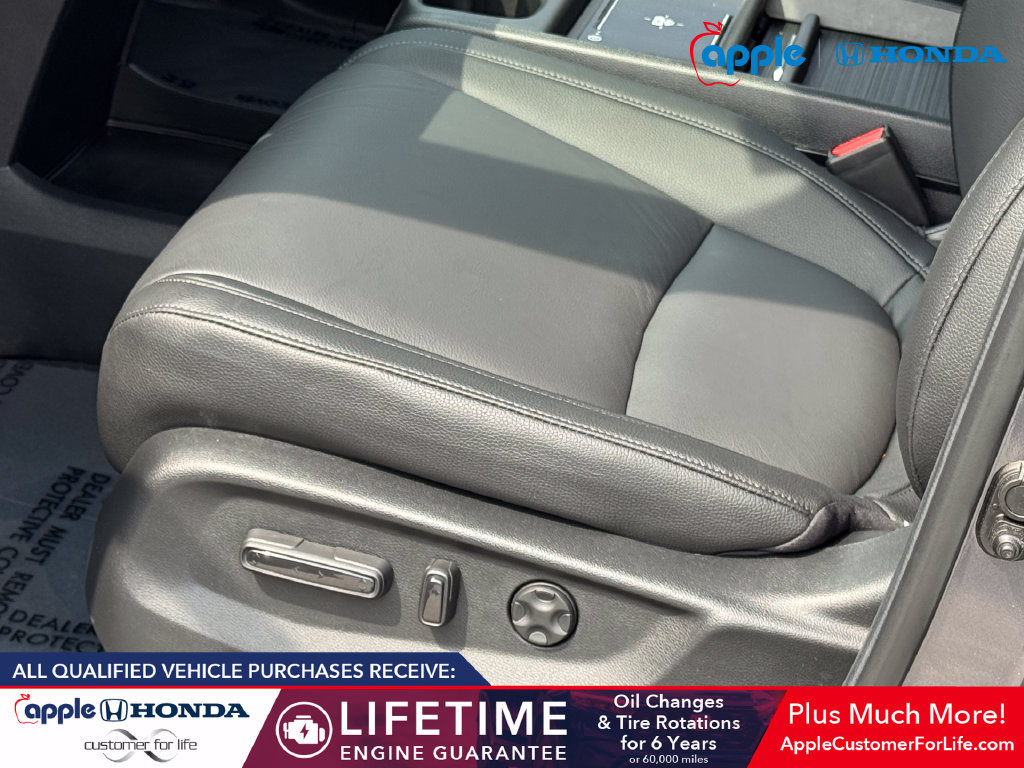 Used 2026 Honda Odyssey EX-L image 8