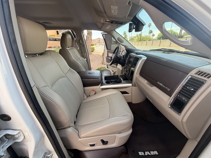 Used 2018 RAM 2500 Laramie AWD/4WD image 33