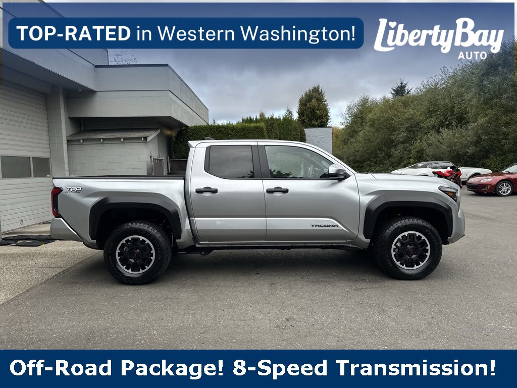 Used 2024 Toyota Tacoma TRD Off-Road image 3
