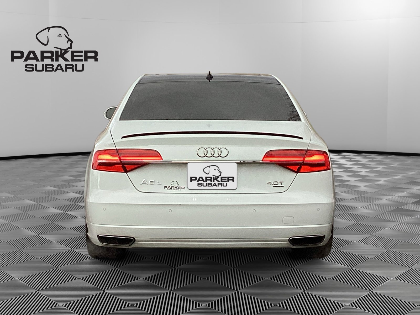 Used 2016 Audi A8 L 4.0T image 4