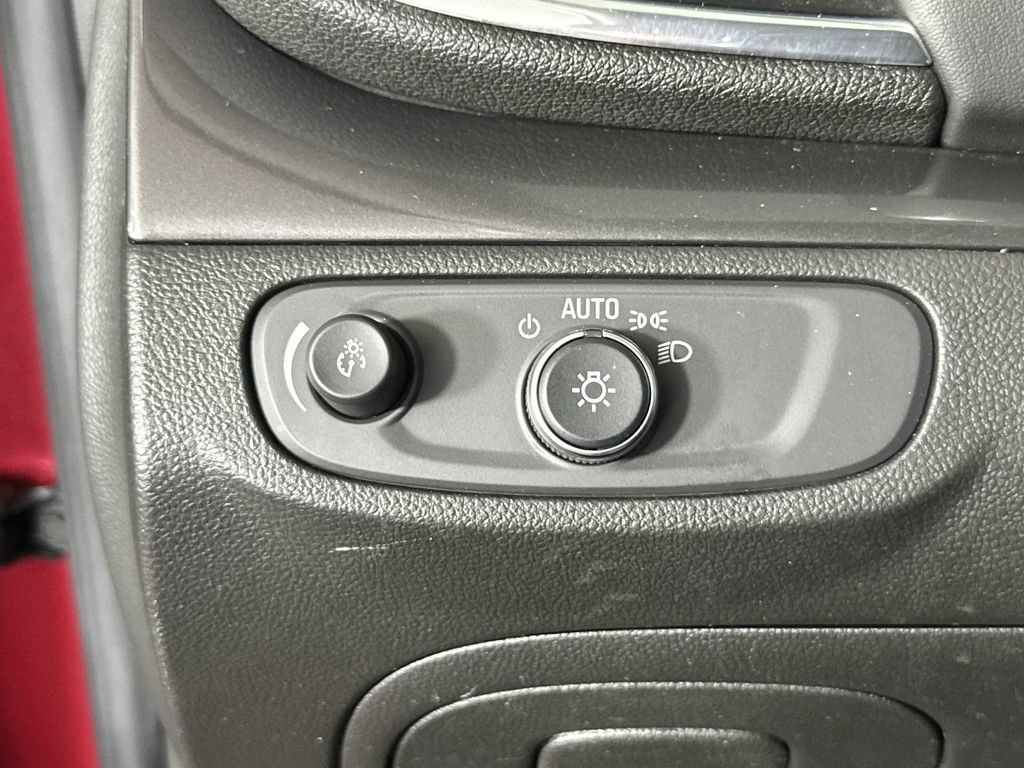 Used 2019 Buick Encore Preferred FWD image 20