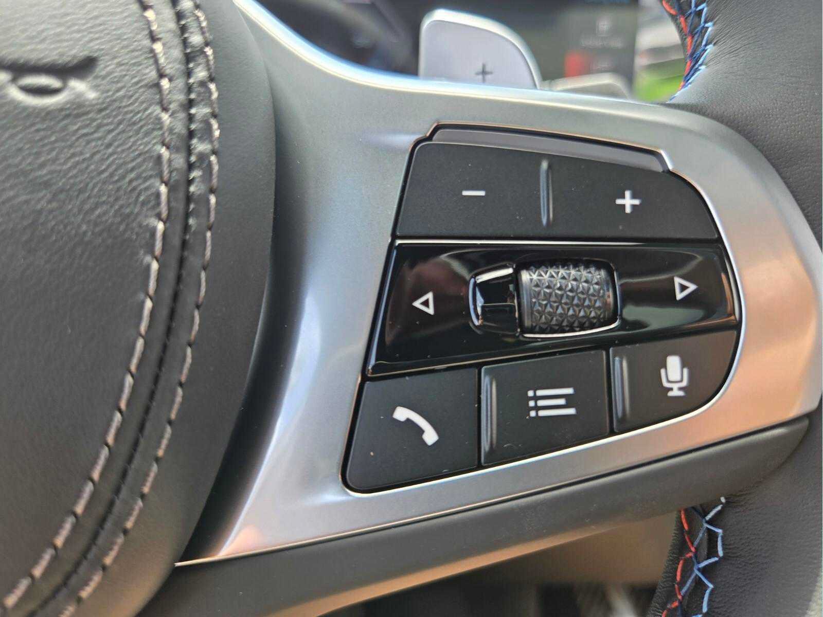 New 2027 BMW X7 M60i AWD/4WD image 31