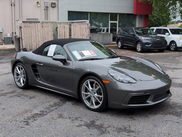 Used 2019 Porsche 718 Boxster RWD image 3