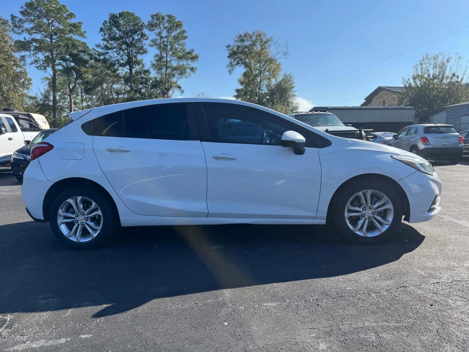 Used 2019 Chevrolet Cruze LS w/ LS Convenience Package image 5