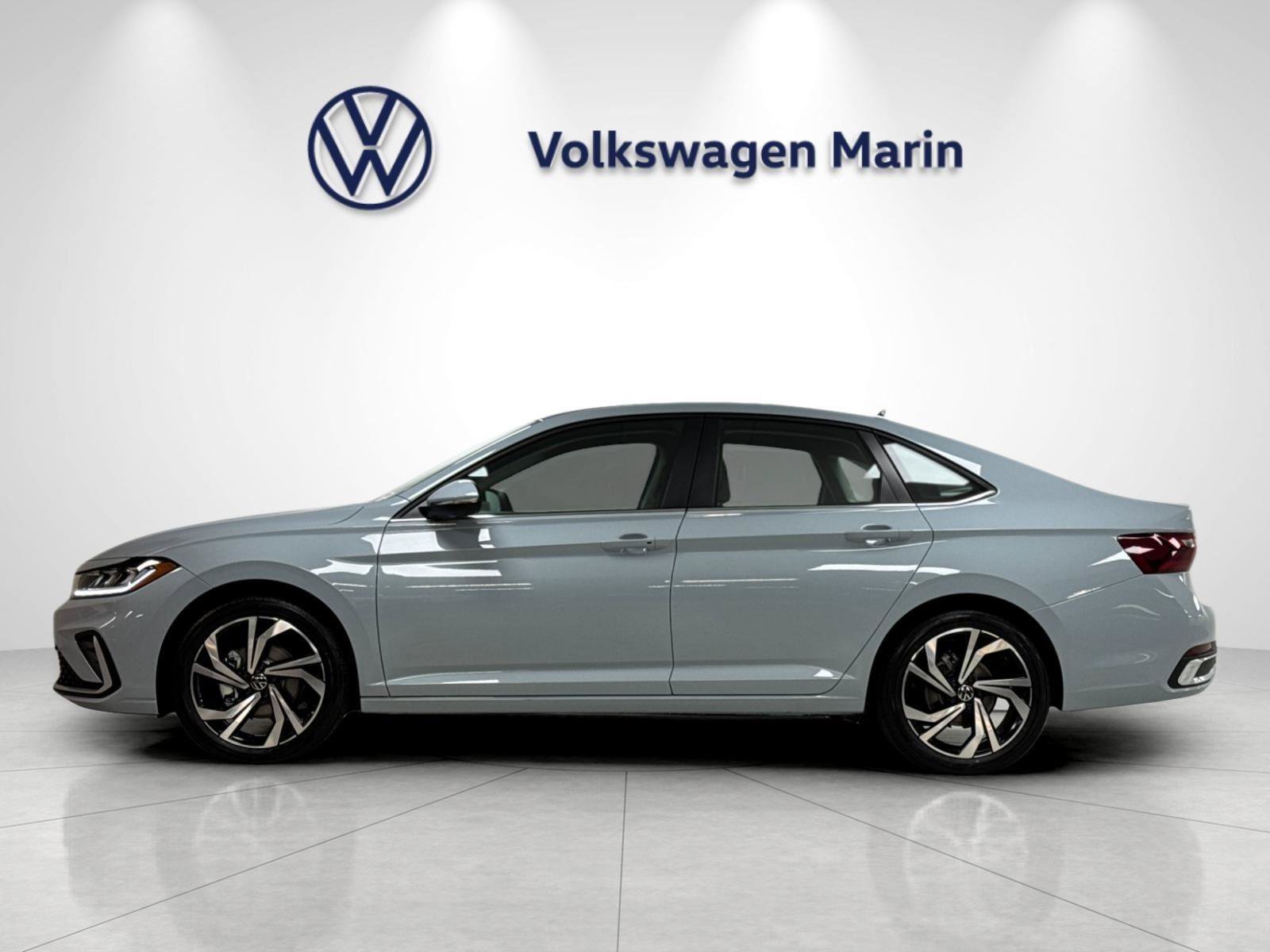 New 2026 Volkswagen Jetta SEL FWD image 2
