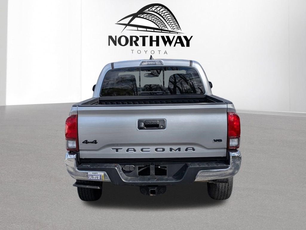 Certified 2023 Toyota Tacoma SR5 w/ Black Out Package (TMS) AWD/4WD image 5
