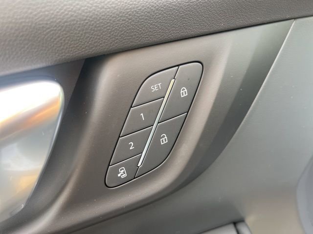 New 2026 Buick Enclave Sport Touring w/ Power Package FWD image 13