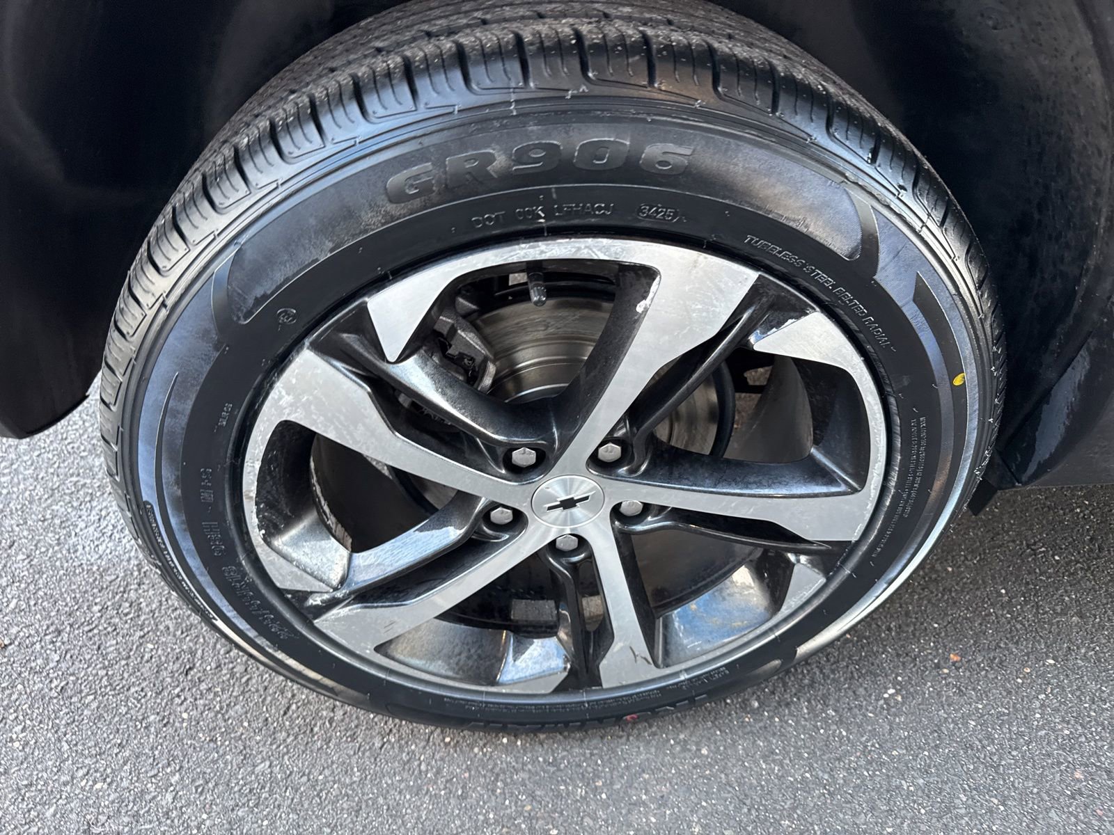 Used 2024 Chevrolet Trax RS w/ Driver Confidence Package image 13