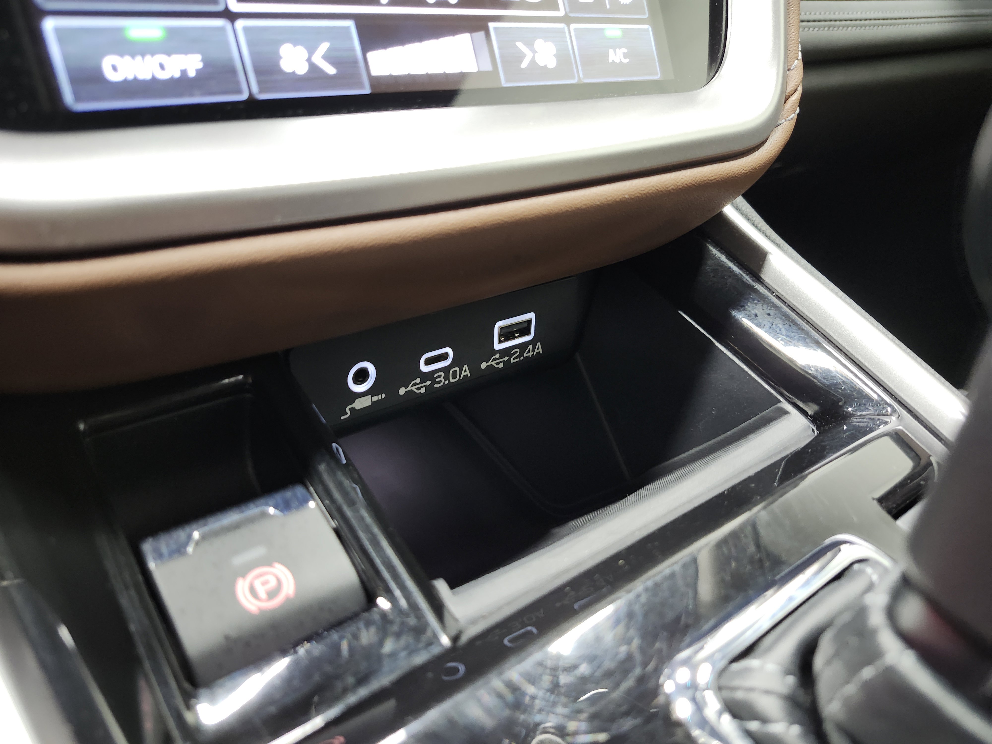 Used 2025 Subaru Outback Touring XT w/ Popular Package #2 image 10