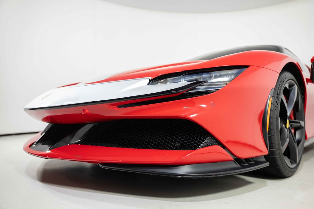 Used 2023 Ferrari SF90 Stradale image 7