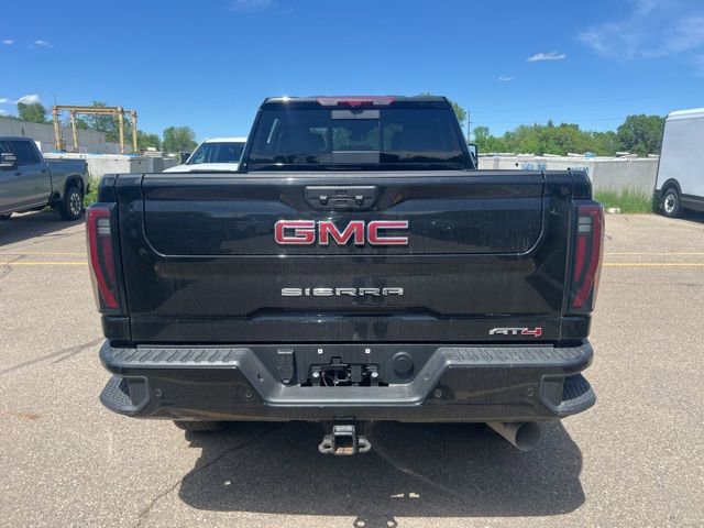 Used 2025 GMC Sierra 2500 AT4 w/ AT4 Premium Plus Package AWD/4WD image 6