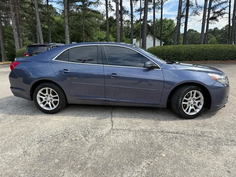 Used 2013 Chevrolet Malibu LT w/ Power Convenience Package FWD image 8