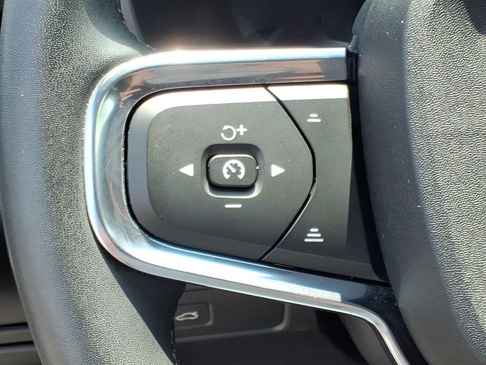 Certified 2023 Volvo C40 P8 Recharge Ultimate AWD/4WD image 20