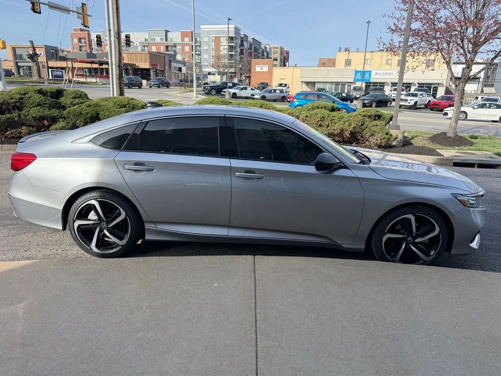 Used 2021 Honda Accord Sport Special Edition image 4